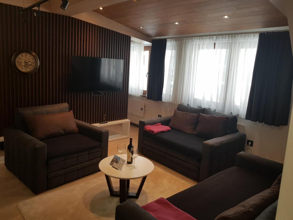 Family Apartmans Harry- Apartmans Of The Apart Hotel & Spa Zoned, Kopaonik - Special Benefit, Children Up To 13 Years Of Age Accompanied By Two Adults Stay For Free-Parking-Breakfast-Pool&Spa المظهر الخارجي الصورة