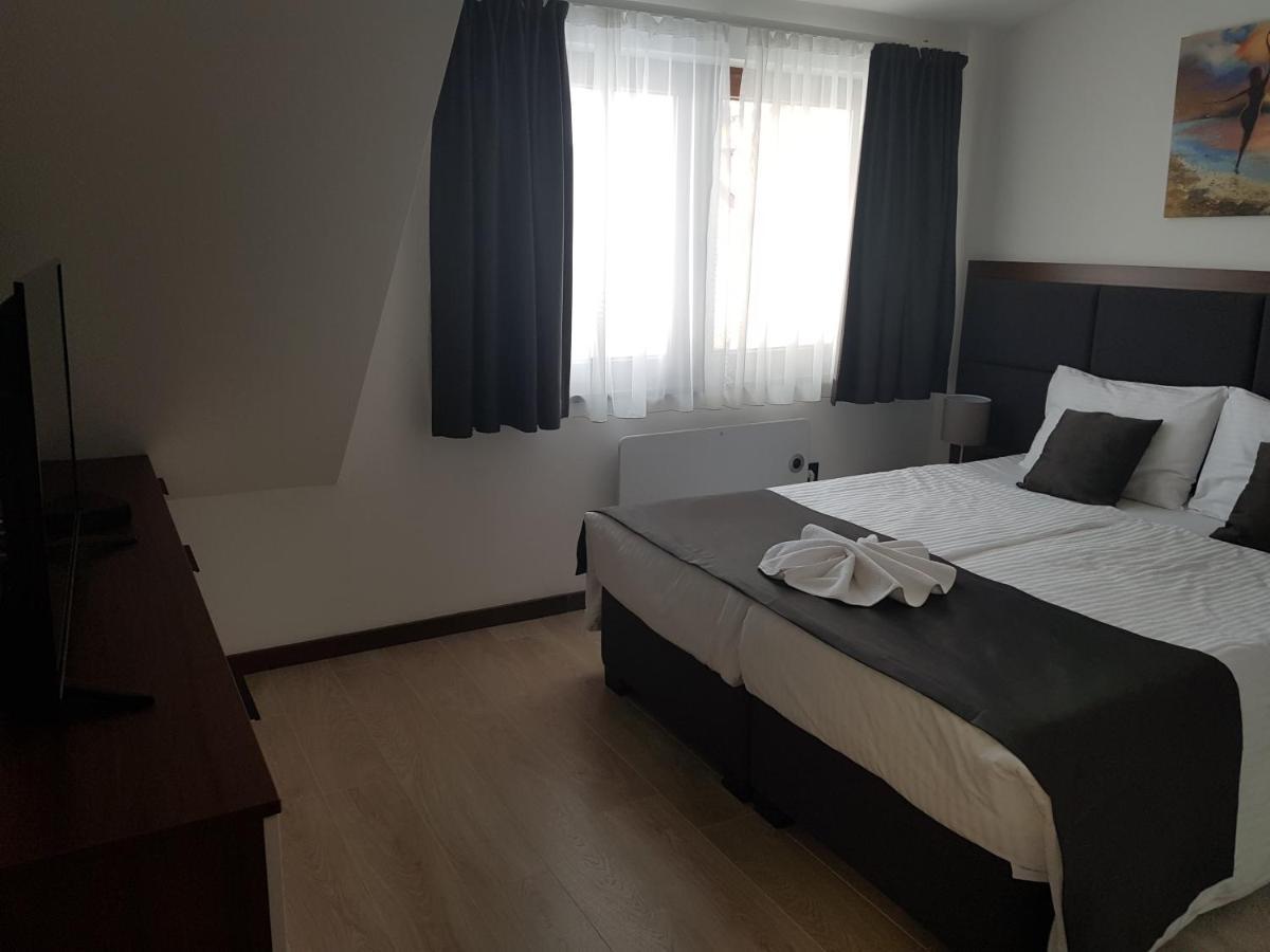 Family Apartmans Harry- Apartmans Of The Apart Hotel & Spa Zoned, Kopaonik - Special Benefit, Children Up To 13 Years Of Age Accompanied By Two Adults Stay For Free-Parking-Breakfast-Pool&Spa المظهر الخارجي الصورة