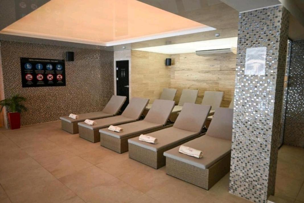 Family Apartmans Harry- Apartmans Of The Apart Hotel & Spa Zoned, Kopaonik - Special Benefit, Children Up To 13 Years Of Age Accompanied By Two Adults Stay For Free-Parking-Breakfast-Pool&Spa المظهر الخارجي الصورة