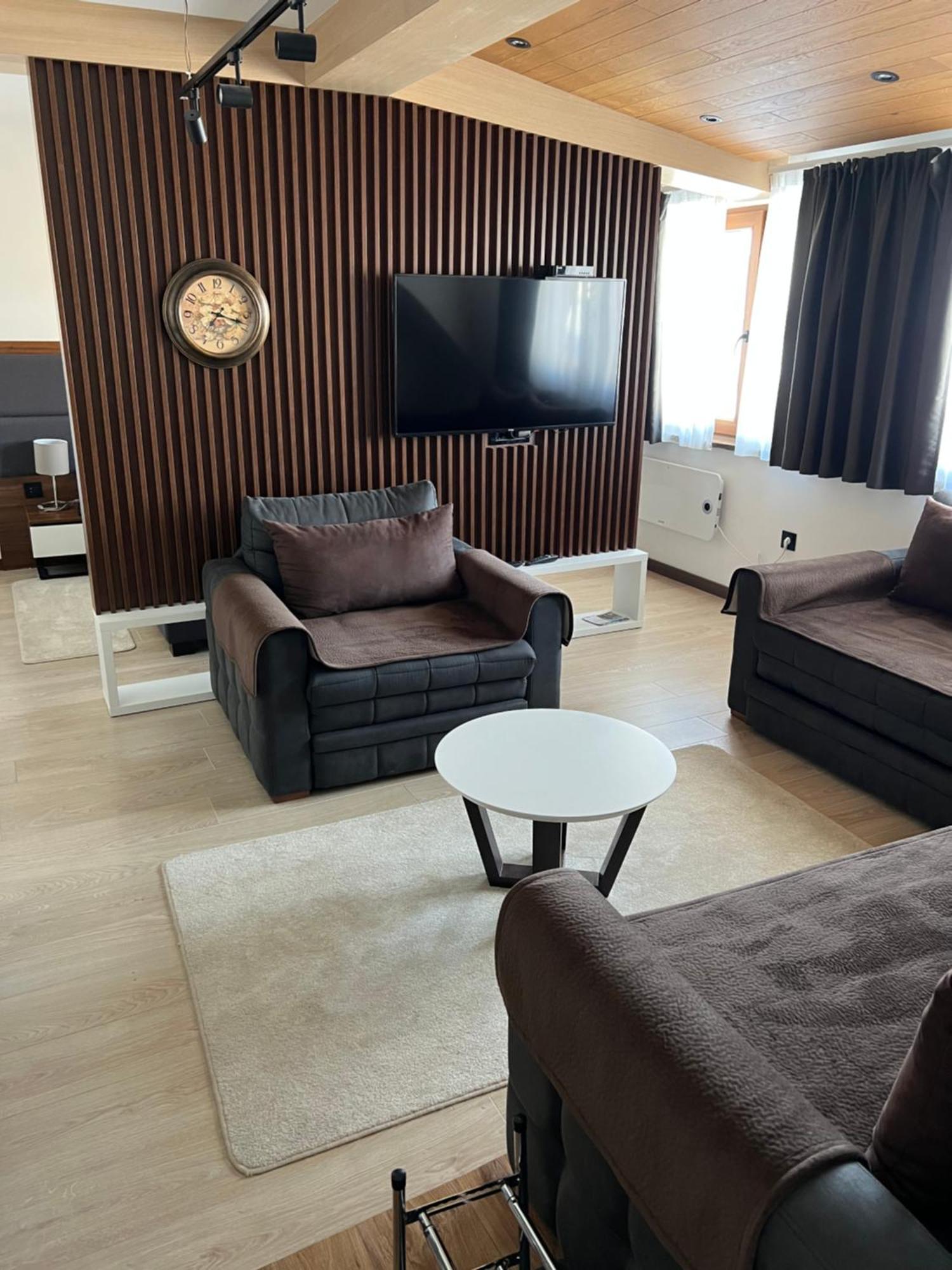Family Apartmans Harry- Apartmans Of The Apart Hotel & Spa Zoned, Kopaonik - Special Benefit, Children Up To 13 Years Of Age Accompanied By Two Adults Stay For Free-Parking-Breakfast-Pool&Spa المظهر الخارجي الصورة