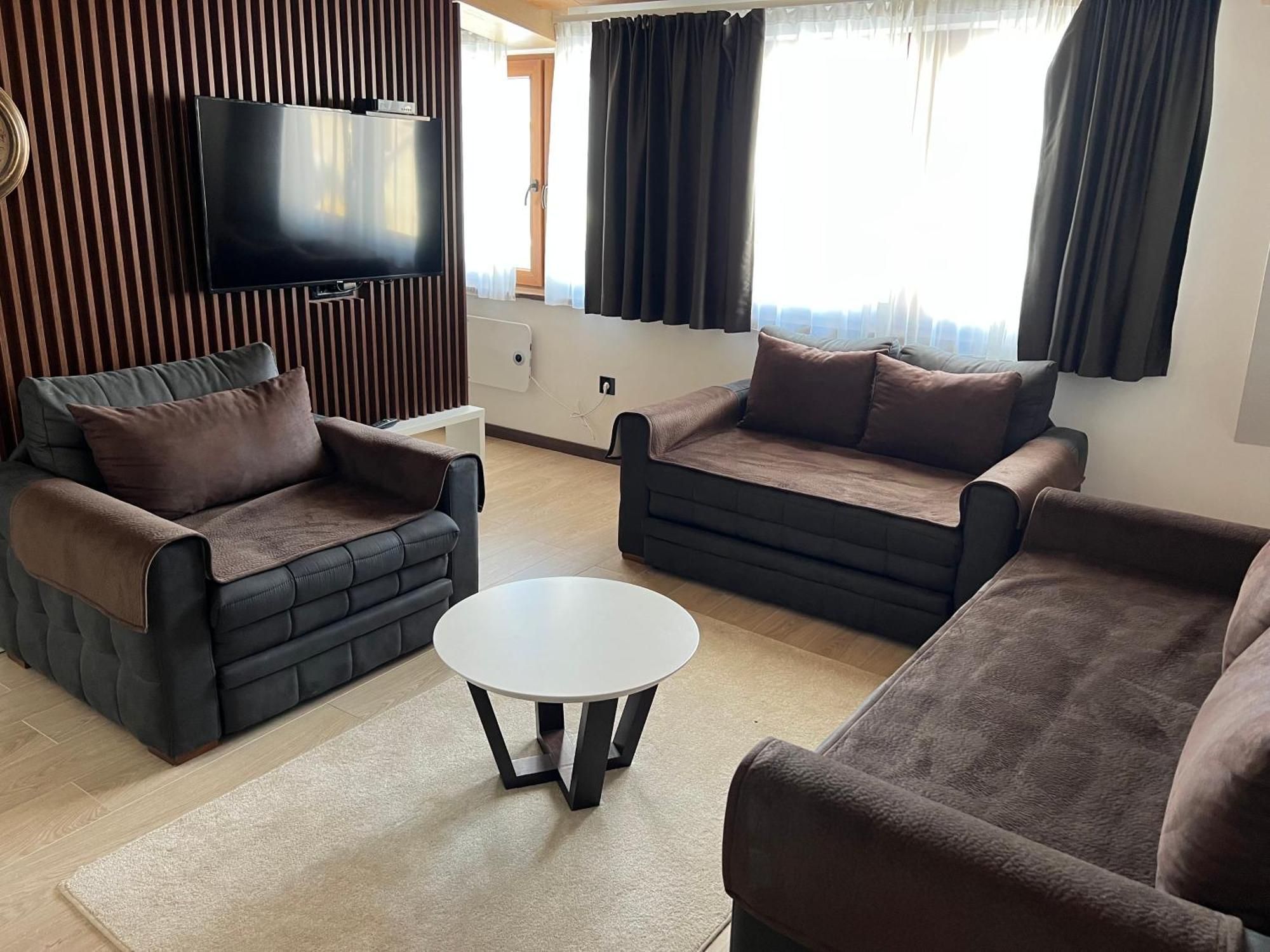 Family Apartmans Harry- Apartmans Of The Apart Hotel & Spa Zoned, Kopaonik - Special Benefit, Children Up To 13 Years Of Age Accompanied By Two Adults Stay For Free-Parking-Breakfast-Pool&Spa المظهر الخارجي الصورة